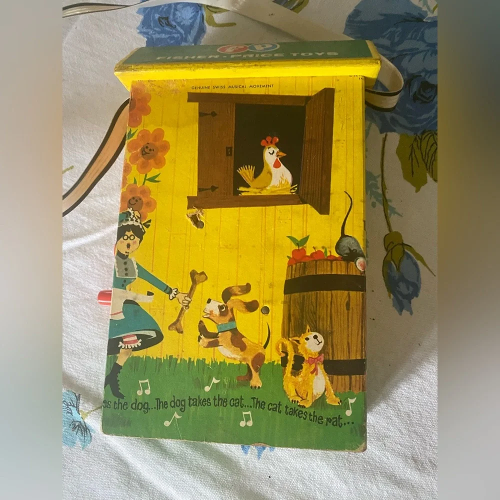 ‘60s Farmer in the Dell Music Box
